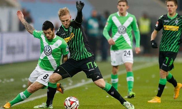 Soi kèo nhà cái tỉ số Borussia M'gladbach vs Wolfsburg, 16/6/2020 - Giải VĐQG Đức