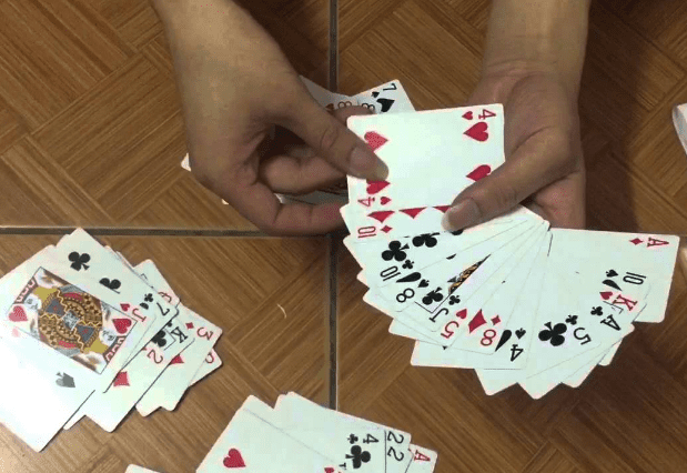 Tất tần tật về game bài tiến lên cần biết